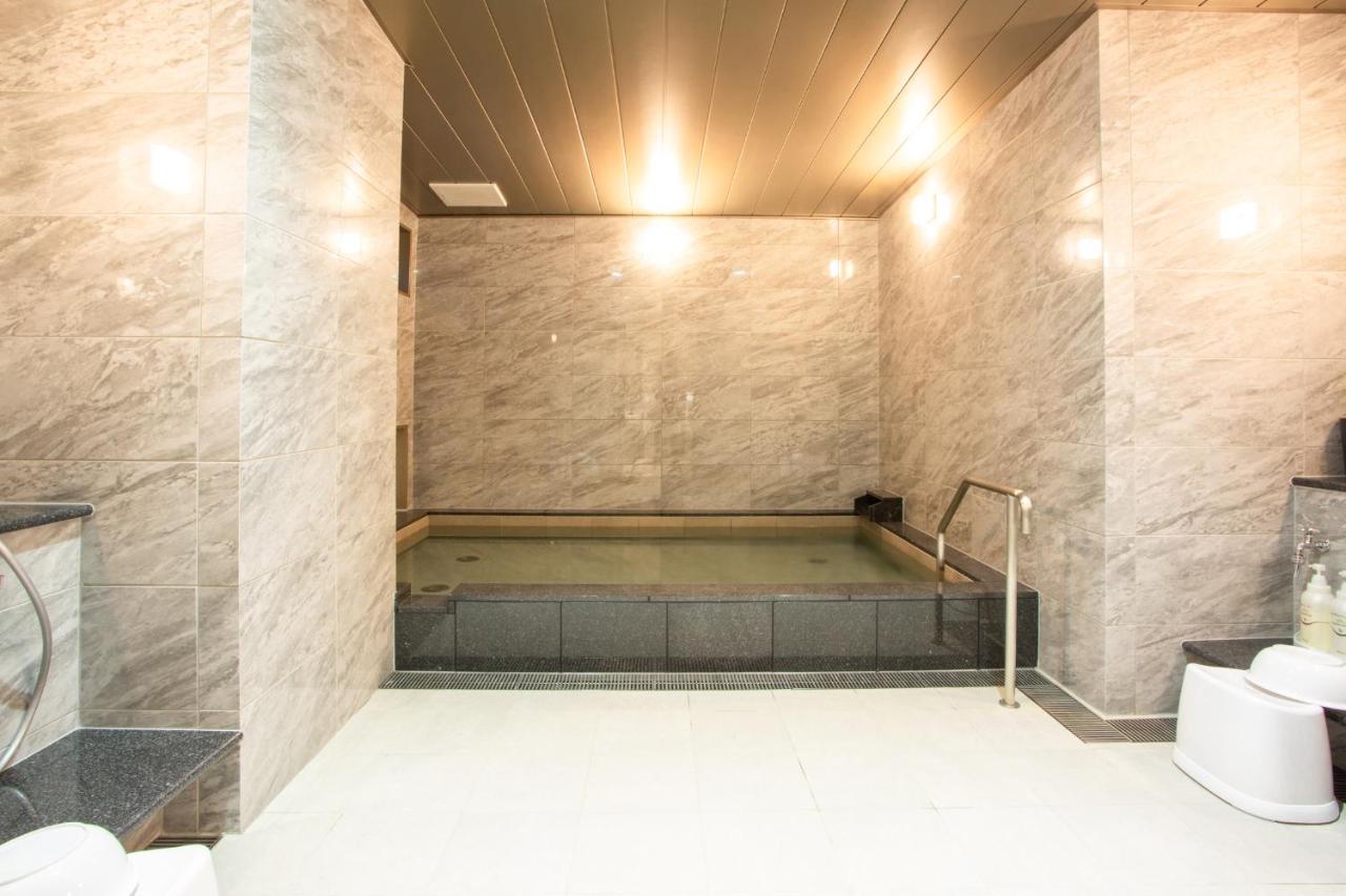 Kuretake Inn Osaka Midousuji Hommachi Exterior photo